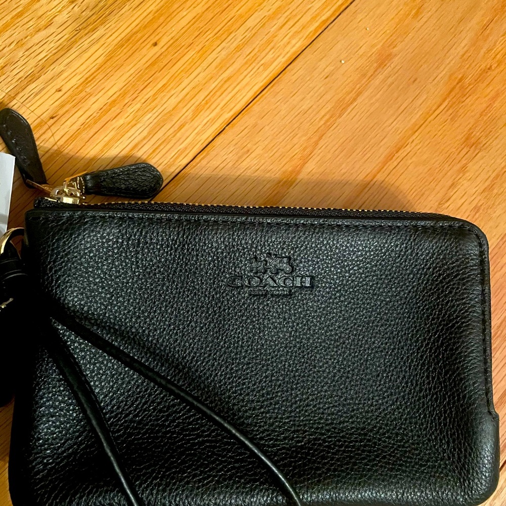 COACH black wristlet w/gold zippers - Picture 3 of 14